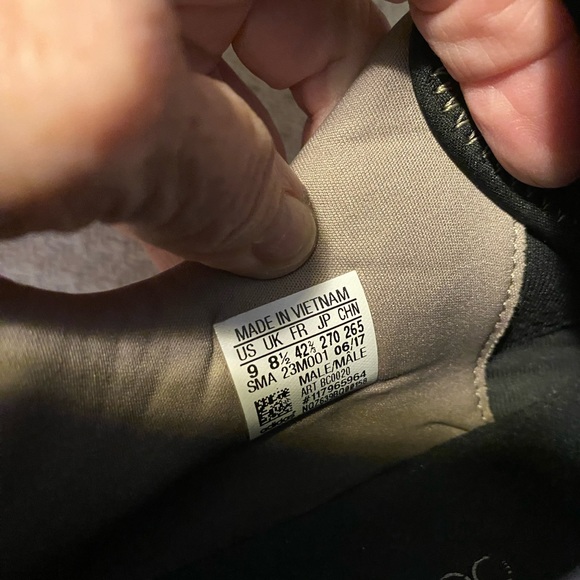 Adidas Cloudfoam Mens Sz 9. Olive green/black trim. - Picture 5 of 6